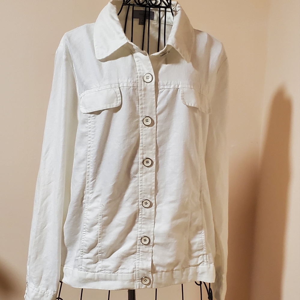 Amber Sun white jacket size M